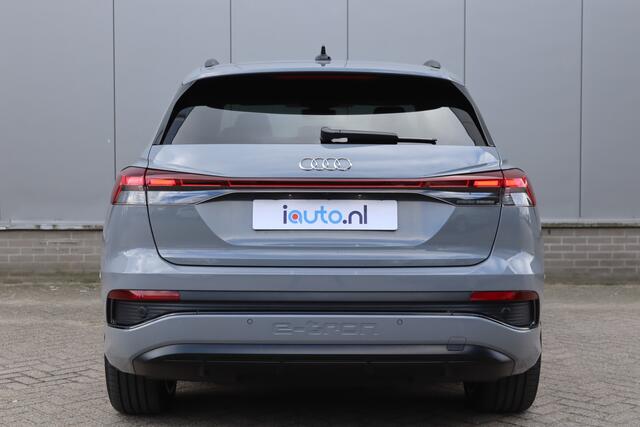 Audi Q4 e-tron 35 S edition 55 kWh Black Optiek S-Line/Sonos/LED/ACC/Camera/Leder/Elek. klep/21"