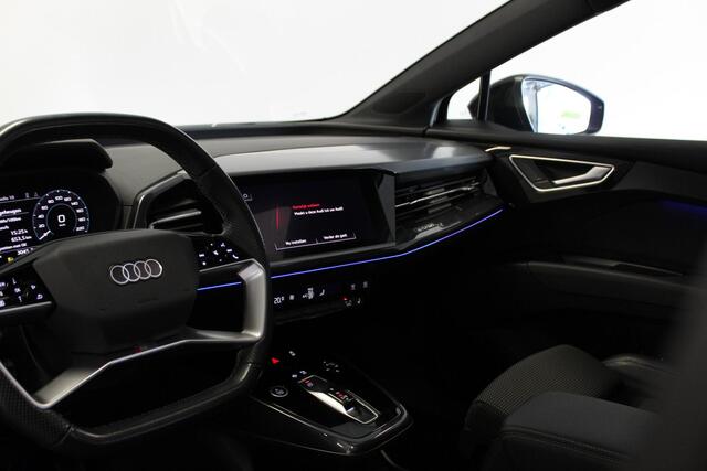 Audi Q4 e-tron 40 Launch edition S Competition 77 kWh | 380KM! | NL-AUTO | PANO | 20'LMV | NAVI | CARPLAY | WEGKL-TRHAAK | KEYLESS |