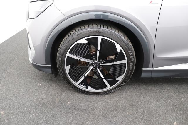 Audi Q4 e-tron 50 Quattro S-Line 77 kWh Warmtepomp Pano-dak RS-Stoelen