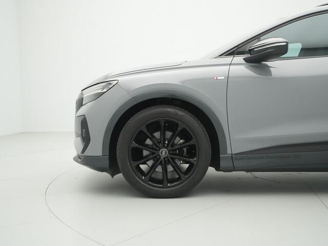 Audi Q4 e-tron 35 S line edition 170pk 52 kWh 12% bijtelling Navigatie Bluetooth ACC Keyless Clima Camera Pdc Led Stoelverwarming 39