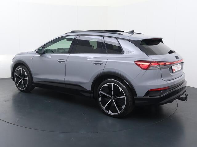 Audi Q4 e-tron 55 quattro S Edition 82 kWh | 340 PK | Soh 97 %| Trekhaak | Panoramadak | Warmtepomp | Head-up display | Matrix LED koplampen | 21" LM velgen |