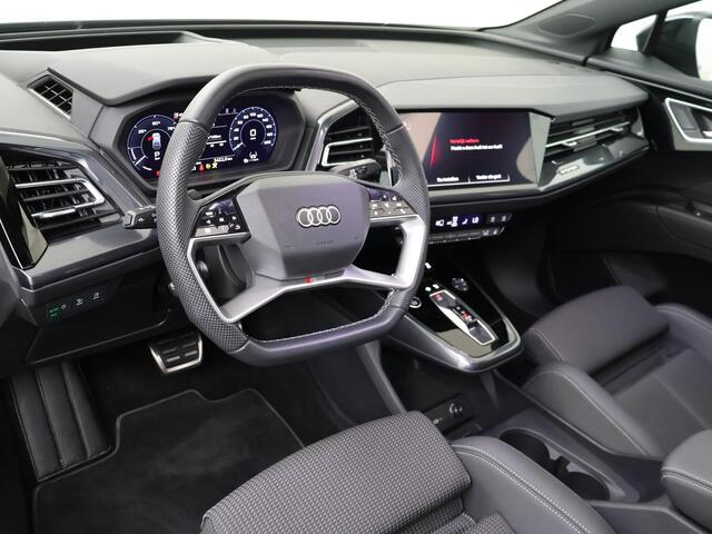 Audi Q4 e-tron 55 quattro S Edition 82 kWh | 340 PK | Soh 97 %| Trekhaak | Panoramadak | Warmtepomp | Head-up display | Matrix LED koplampen | 21" LM velgen |