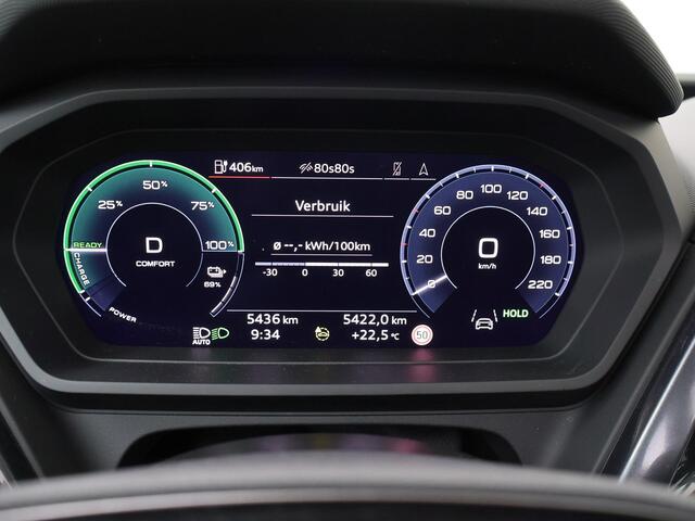 Audi Q4 e-tron 55 quattro S Edition 82 kWh | 340 PK | Soh 97 %| Trekhaak | Panoramadak | Warmtepomp | Head-up display | Matrix LED koplampen | 21" LM velgen |