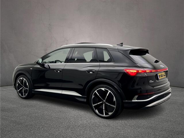 Audi Q4 e-tron 50 quattro Launch edition S Competition 77 kWh | Panoramadak | Head-Up | Sport-Plusstoelen| Ambient-lightning | Stoelverwarming | Elekt.stoelen+Memory | Sonos |