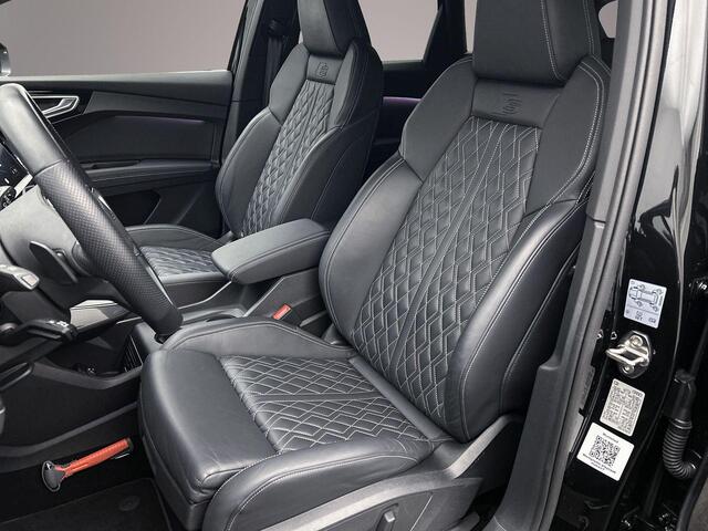 Audi Q4 e-tron 50 quattro Launch edition S Competition 77 kWh | Panoramadak | Head-Up | Sport-Plusstoelen| Ambient-lightning | Stoelverwarming | Elekt.stoelen+Memory | Sonos |