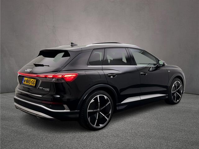 Audi Q4 e-tron 50 quattro Launch edition S Competition 77 kWh | Panoramadak | Head-Up | Sport-Plusstoelen| Ambient-lightning | Stoelverwarming | Elekt.stoelen+Memory | Sonos |