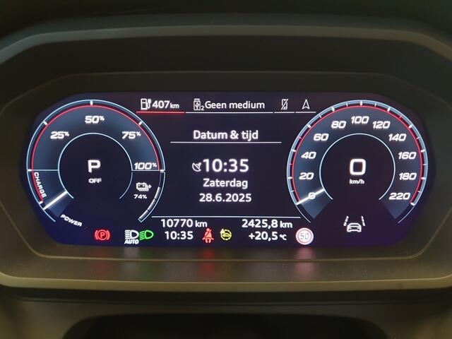 Audi Q4 e-tron 45 S-Line 82 kWh Panoramadak, ACC, Camera