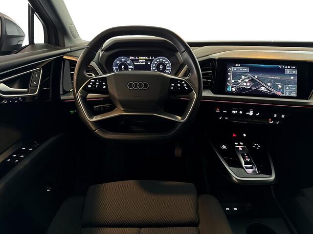 Audi Q4 e-tron 35 S edition 55 kWh 170PK Adaptive Cruise Control / S-Line / Stoel Verwarming