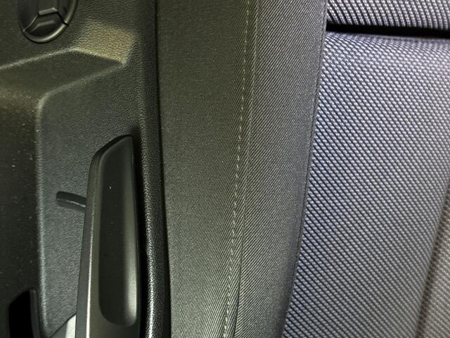Audi Q4 e-tron 35 S edition 55 kWh 170PK Adaptive Cruise Control / S-Line / Stoel Verwarming