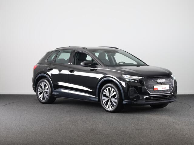 Audi Q4 e-tron 35 Launch edition Advanced 55 kWh 170pk | Navigatie | Matrix led koplampen | Sportstoelen | Stoelverwarming