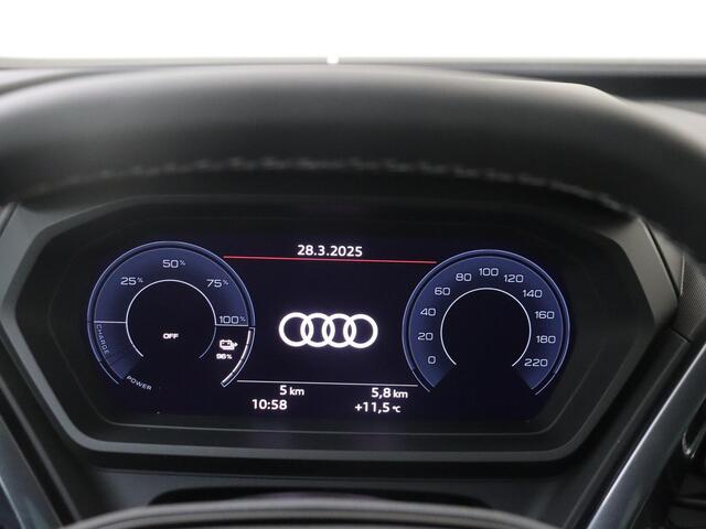 Audi Q4 e-tron S edition | Achterklep, automatisch bedienbaar | Achteruitrijcamera | Adaptive cruise control