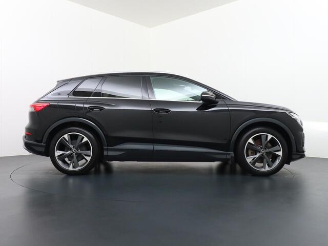 Audi Q4 e-tron 40 Launch edition Advanced 77 kWh RIJKAARPRIJS INCL. 12MND BOVAG | COMPLETE HISTORIE | ADD. CRUISE | TREKHAAK