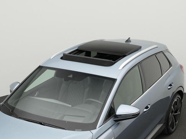 Audi Q4 e-tron 50 77 kWh 299 pk quattro Launch edition S Competition | Panoramadak | SONOS | Warmtepomp | Matrix LED | Sportstoelen Fijnnappa Leder | Augmented Reality head-up display | 21 inch