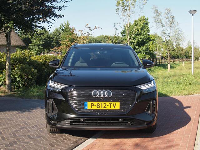 Audi Q4 e-tron 40 Advanced edition 77 kWh | Apple Carplay | Black Optic | Parkeersensoren | Navi |
