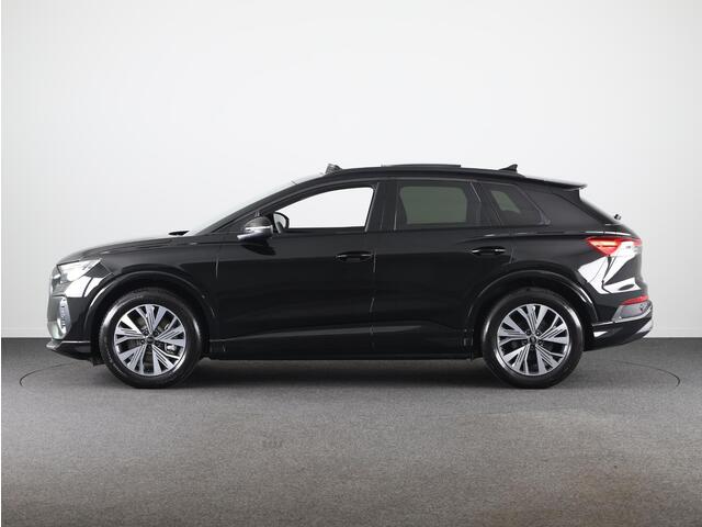 Audi Q4 e-tron 45 quattro Advanced edition 82 kWh 286pk | Panoramadak | Assistentiepakket | Comfortpakket | Optiekpakket zwart plus | Privacy glass
