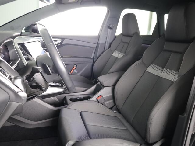 Audi Q4 e-tron 40 Launch edition Advanced 77 kWh 204 pk | Navigatie | Warmtepomp | Parkeersensoren | Achteruitrijcamera | Adaptieve cruise control | Stoelverwarming |