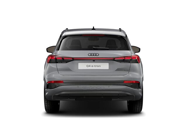 Audi Q4 e-tron 45 S edition Competition 82 kWh 286 pk | Assistentiepakket plus | Optiekpakket plus | Ambient verlichting | Privacy glas |