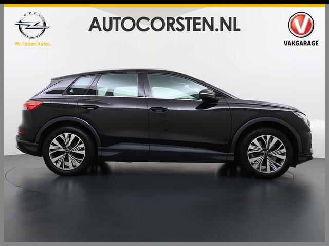 Audi Q4 e-tron 40 Advanced Edition 77kWh SOH 94% Adap.Cruise Trekhaak Navi-Plus Apple Carplay Android Auto Ecc Pdc Matrix Led Sportstoelen DAB Stoelverwarming Led Lmv 19" Elek.Achterklep Led-a-licht dynamisch 1e Eigenaar Origineel Nederlandse Auto 1.000kg Trekgewicht