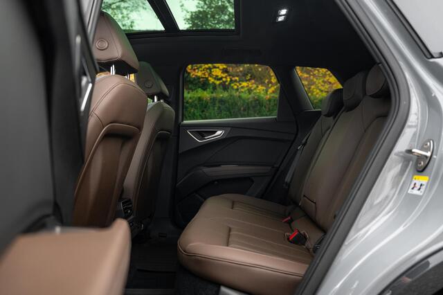 Audi Q4 e-tron 40 Advanced 77 kWh | Pano | Leder | Trekhaak