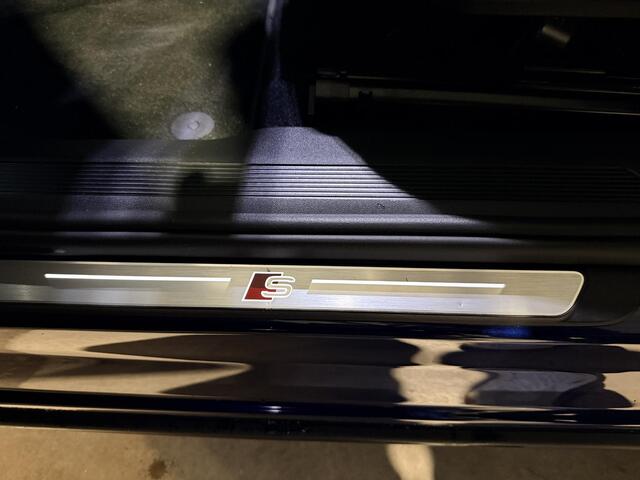 Audi Q4 e-tron 40 S edition 77 kWh S-Line | Panoramadak | 3-fase | Aviloo Accutest | E.V.A.