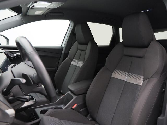 Audi Q4 e-tron 40 Launch edition Advanced 77 kWh 204 Pk Automaat | SOH 91% | Adaptive Cruise | Climate Control | Stoelverwarming | Navigatie | Camera | Carplay | 137.503 Km!!