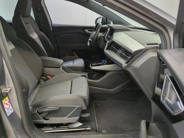 Audi Q4 e-tron 40 Advanced 77 kWh | Navi | Virtual | Stoel Verwarming |