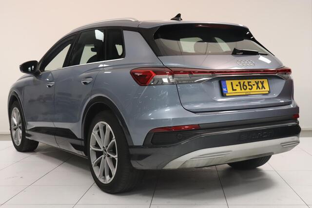 Audi Q4 e-tron 40 Launch edition Advanced 77 kWh | Warmtepomp | Leder bekleding | 20" Lichtmetaal | Parkeersesoren | Navigatie | LED matrix koplampen |