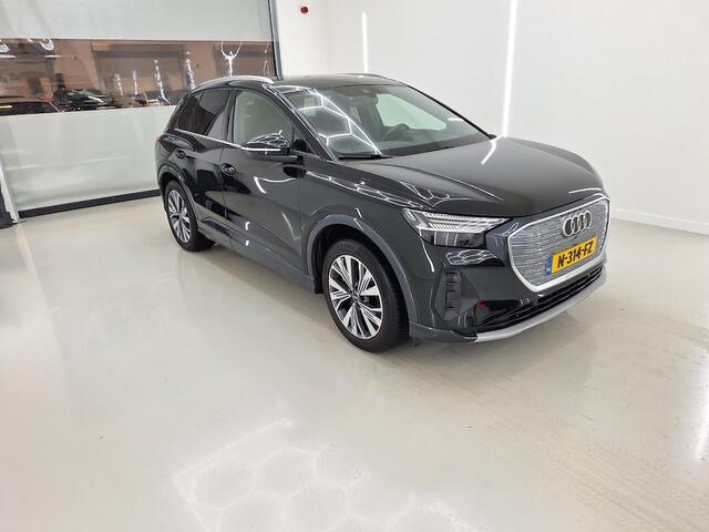 Audi Q4 e-tron 40 Launch edition Advanced 77 kWh TREKHAAK 1e Eigenaar