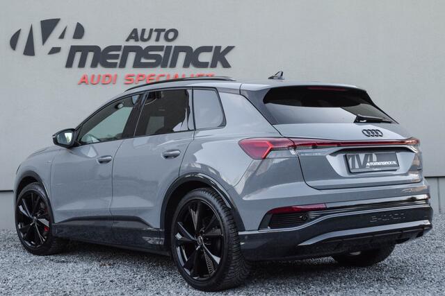 Audi Q4 e-tron Quattro / 2x S-line/ Adaptive Cruise Control/ Head-Up Display/ Sportonderstel/
