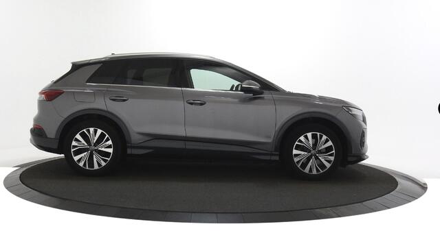 Audi Q4 e-tron 35 Launch edition Advanced 55 kWh Trekhaak / Navigatie / Camera