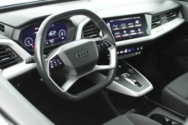 Audi Q4 e-tron 35 170pk Launch edition 55 kWh SOH 91% Warmtepomp Trekhaak Stoelverwarming Led Carplay