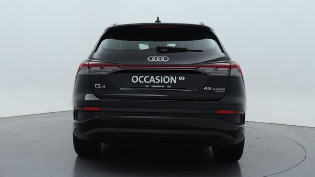 Audi Q4 e-tron 45 quattro S Edition 82 kWh | Assistentie Plus | Zwart optiek | Carplay |