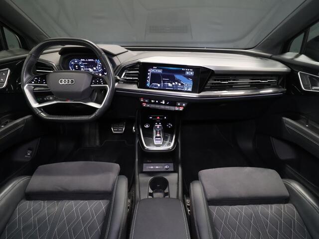 Audi Q4 e-tron 40 Launch edition S Competition 77 kWh [SCHUIFKANTELDAK, SPORTSTOELEN, APPLE CARPLAY, ANDROID, ADAPTIVE CRUISE, STOELVERWARMING, CAMERA, CLIMATE, NIEUWSTAAT]