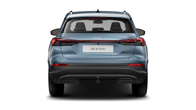 Audi Q4 e-tron 45 quattro Advanced edition 77 kWh Trekhaak - Panoramadak - Comfortpakket - MMI navigatie pro - Assistentiepakket plus - Privacy glas - Sportstoelen - Stoelverwarming - Sonos premium soundsystem -
