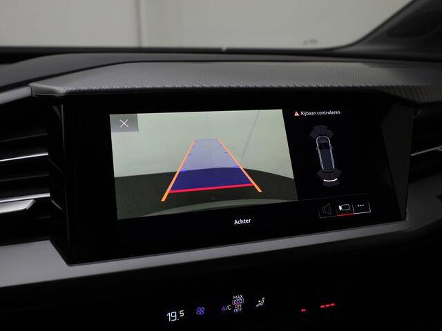 Audi Q4 e-tron 40 Launch edition Advanced Plus 77 kWh 204pk · Leder · Trekhaak · Sonos soundsystem · Camera · Stoelverwarming · Adaptive Cruise Control ·