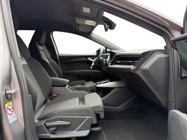 Audi Q4 e-tron 40 204 PK Launch 77 kWh ? Matrix LED ? Stoelverwarming ? Trekhaak