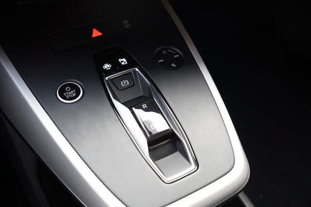 Audi Q4 e-tron 35 Launch edition 55 kWh / SOH 90,7% / BTW / Camera / Verwarmd Stuur / Camera /