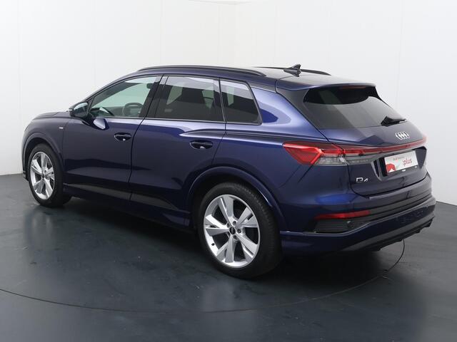 Audi Q4 e-tron 40 Launch edition S Competition 77 kWh | 204 PK | SoH 90% | Matrix LED koplampen | Warmtepomp | S line | Navigatiesysteem | Audi sound system |