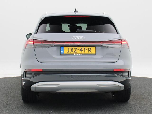 Audi Q4 e-tron 45 e-tron 286 Pk 82Kwh | Trekhaak | Stoelverwarming | Head-Up | Navigatie | Camera | 20 Inch | 9.995 Km!!
