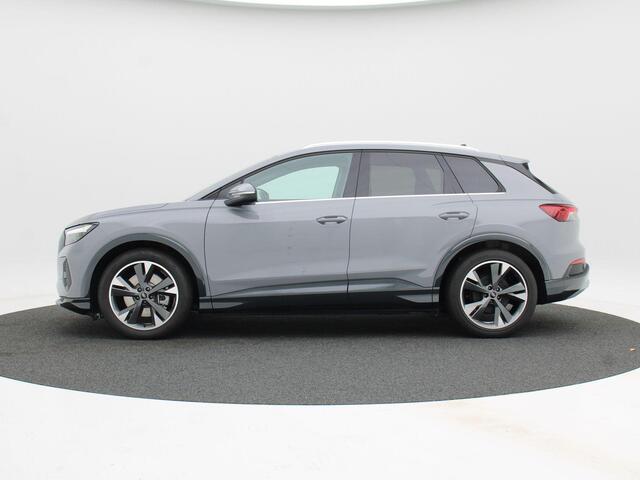 Audi Q4 e-tron 45 e-tron 286 Pk 82Kwh | Trekhaak | Stoelverwarming | Head-Up | Navigatie | Camera | 20 Inch | 9.995 Km!!