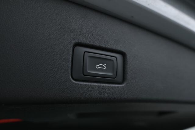 Audi Q4 e-tron 40 Advanced edition 77 kWh Head Up, Climate, Apple carplay