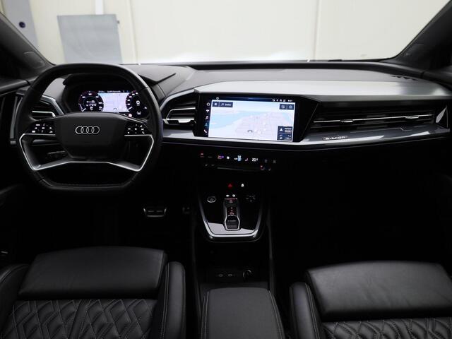 Audi Q4 e-tron 40 S Line 150kW/204PK S edition · Leder · Trekhaak · Camera + Parkeersensoren