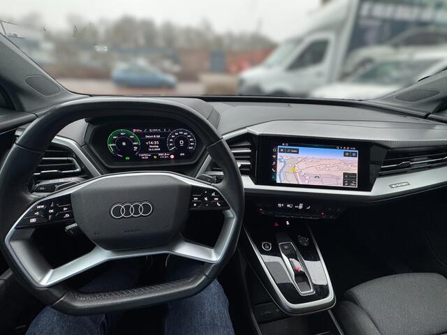 Audi Q4 e-tron 40 Advanced edition 77 kWh | Stoelverwarming | Adaptive Cruise Control | Navigatie | Camera | Keyless | RS Seats | Matrix LED | BTW | NAP