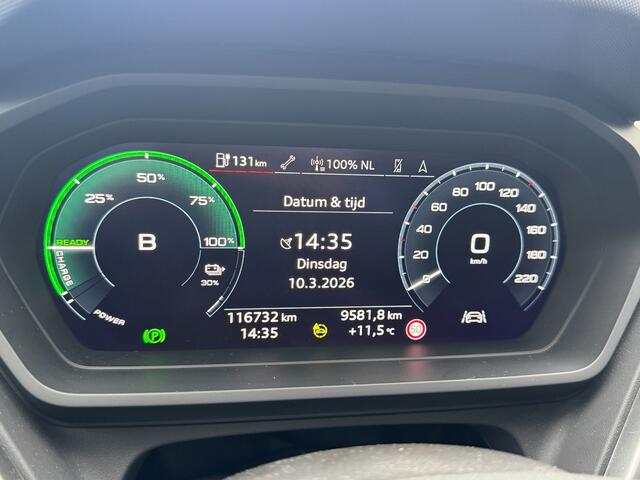 Audi Q4 e-tron 40 Advanced edition 77 kWh | Stoelverwarming | Adaptive Cruise Control | Navigatie | Camera | Keyless | RS Seats | Matrix LED | BTW | NAP