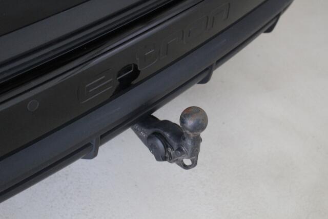 Audi Q4 e-tron 40 Launch edition S Competition 77 kWh Navigatie | Sonos | Trekhaak | 21" Velgen