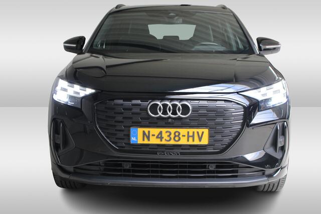 Audi Q4 e-tron 40 Launch edition S Competition 77 kWh Navigatie | Sonos | Trekhaak | 21" Velgen