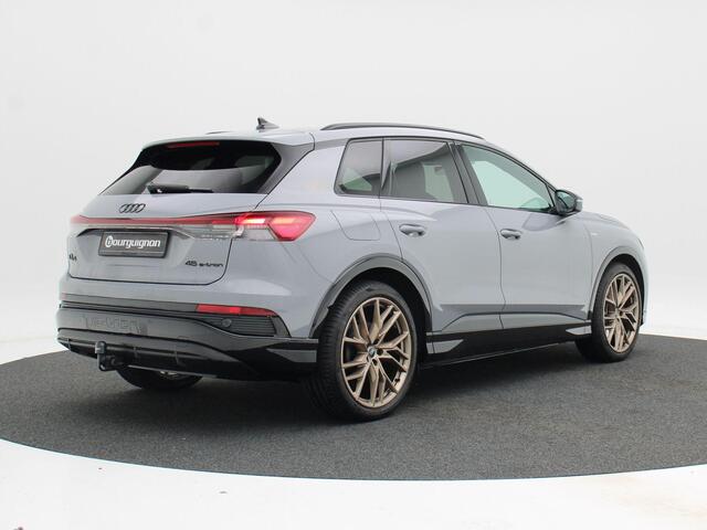 Audi Q4 e-tron 45 S-Line 286 Pk 82 kWh | Full LED | Trekhaak | Navigatie | Full LED | CarPlay | 21 Inch | 7.828 Km !!