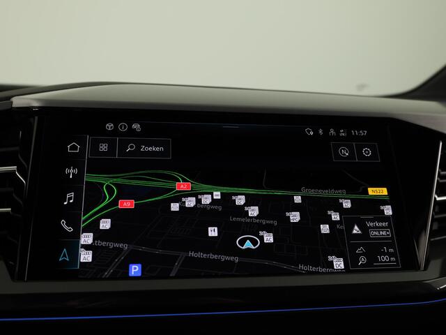 Audi Q4 e-tron 45 S edition Competition e-tron 82 kWh 286 pk | Assistentiepakket plus | Comfortpakket | Ambient lichtpakket | Optiekpakket zwart plus |