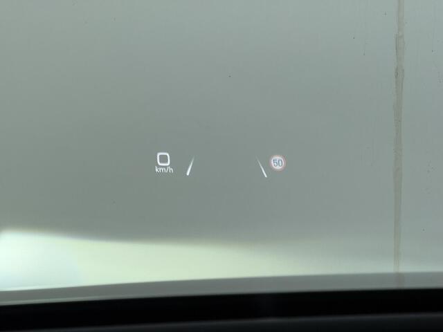 Audi Q4 e-tron 40 Launch edition Advanced 77 kWh | 204 PK | SoH 89% | Warmtepomp | Head-up display | Climate control | Matrix LED koplampen |