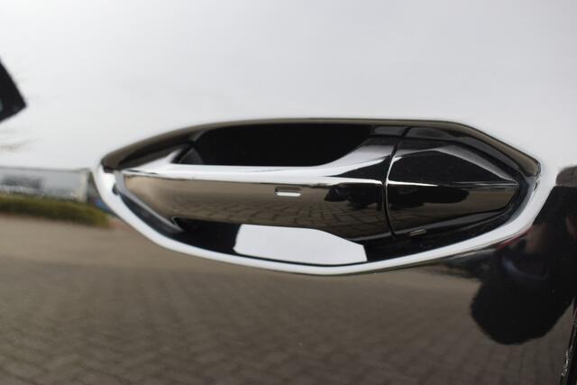 Audi Q4 e-tron 35 Launch edition Advanced Plus 55 kWh | Trekhaak | Kantel/Schuif Dak | Stuur + Stoelverwarming | Adaptieve Cruise Control |